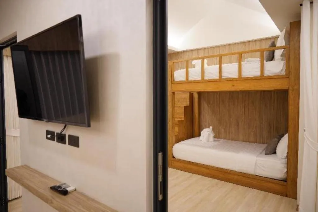 Bed in Phattrasom Villa