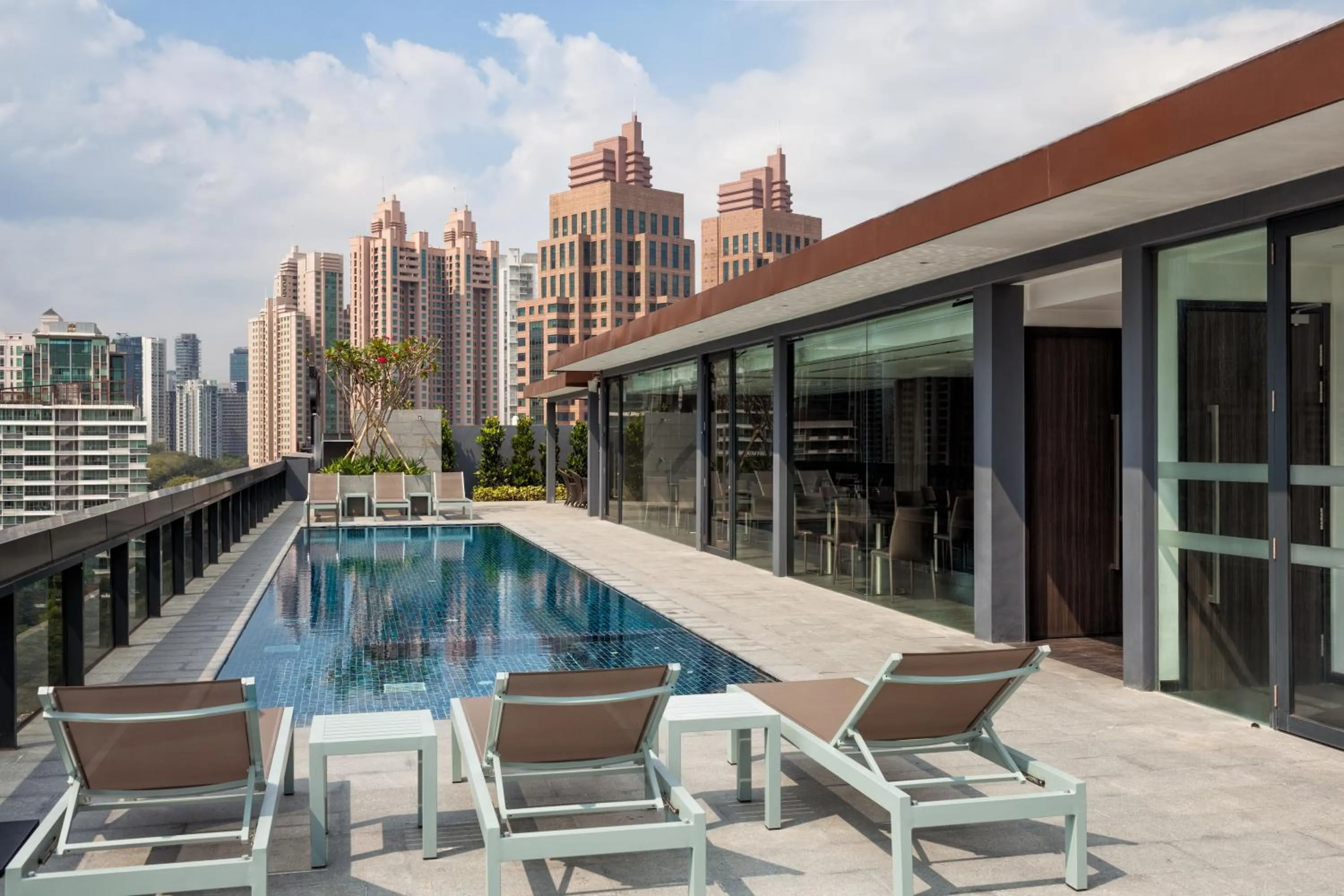 Hot Tub in Louis Kienne Serviced Residences - Havelock