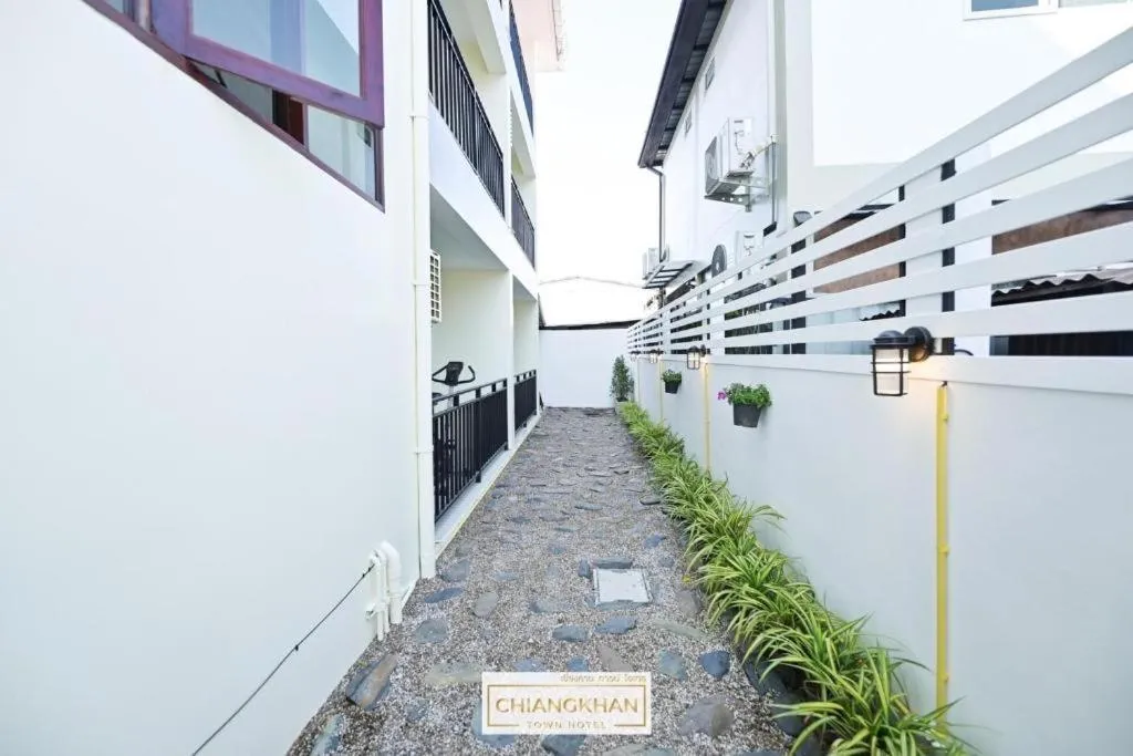 Chiangkhan Town Hotel