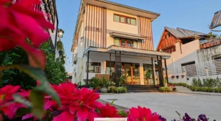 Chiangkhan Town Hotel