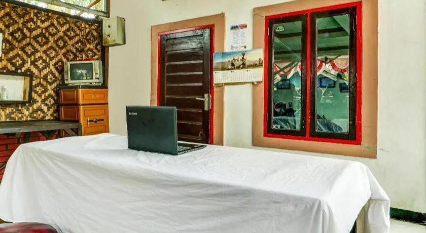 OYO Homes 90991 Eco Tourism Desa Panundaan Ciwidey 2 Syariah