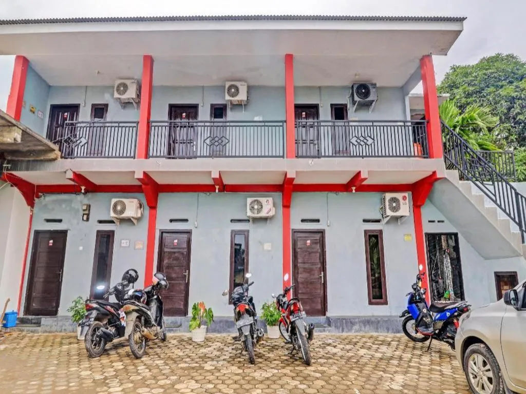 OYO 91022 STeZe Homestay Syariah
