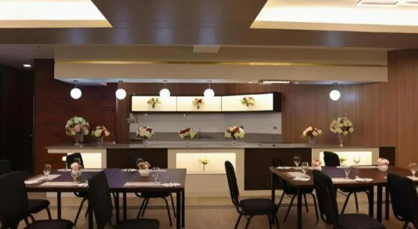 Primus Hotel and Resort