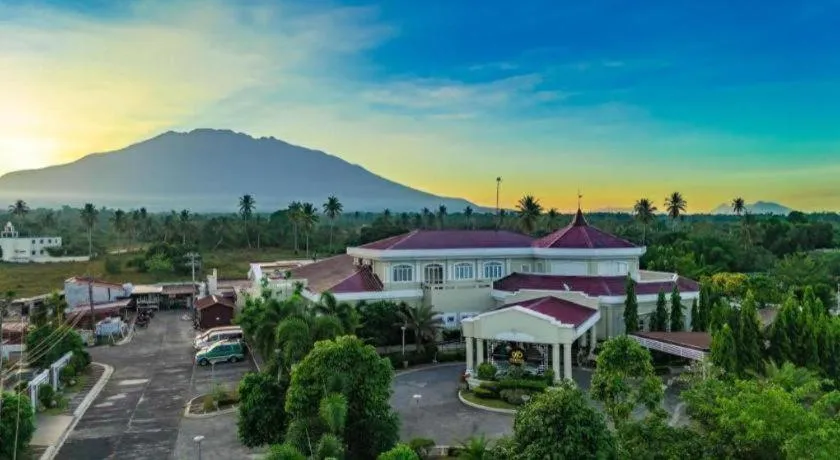 Primus Hotel and Resort