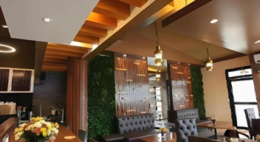 Primus Hotel and Resort