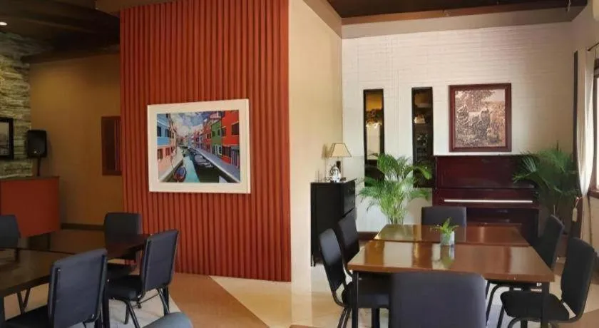 Primus Hotel and Resort