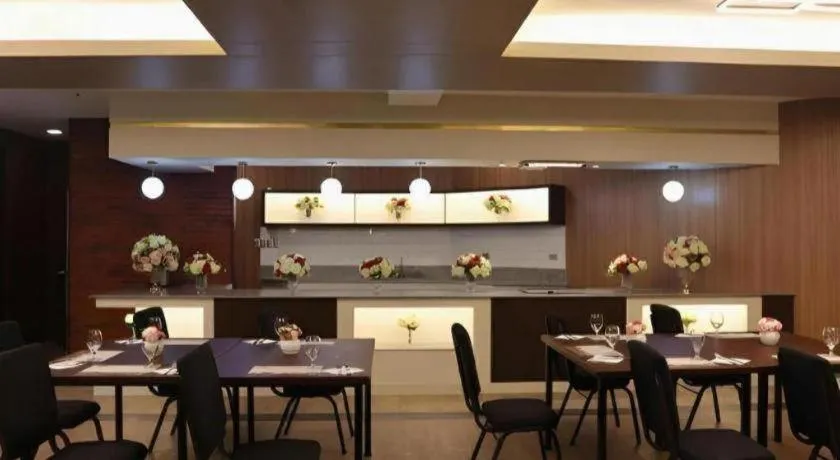 Primus Hotel and Resort