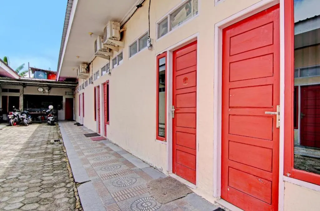 OYO 91921 Homestay Keluarga Syariah