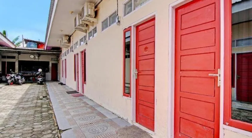 OYO 91921 Homestay Keluarga Syariah