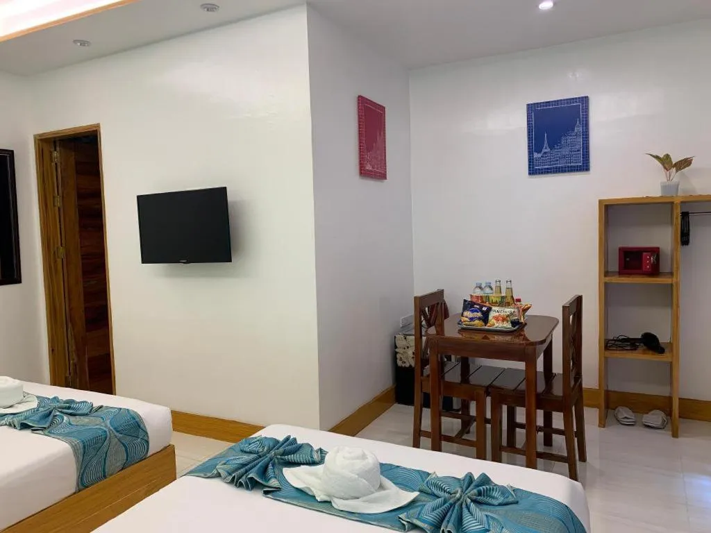 Bed in Alona Mariners Resort