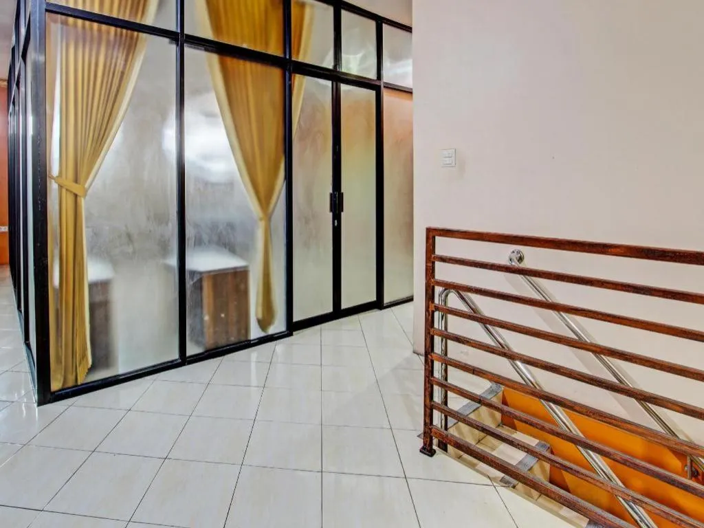 OYO 92198 Kalegan 2 Guesthouse