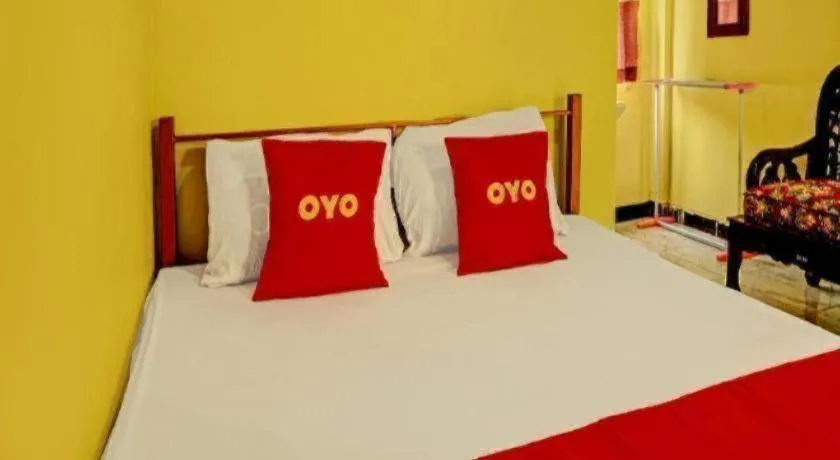 OYO 92215 Ampiran Bromo Syariah