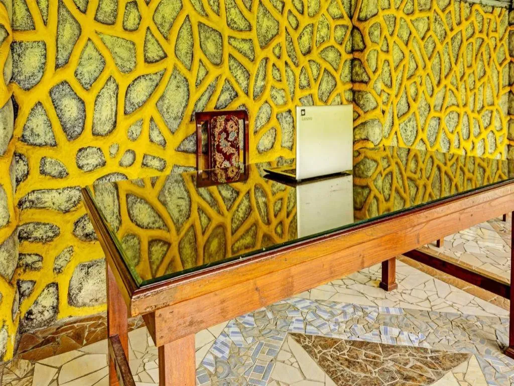 OYO 92215 Ampiran Bromo Syariah