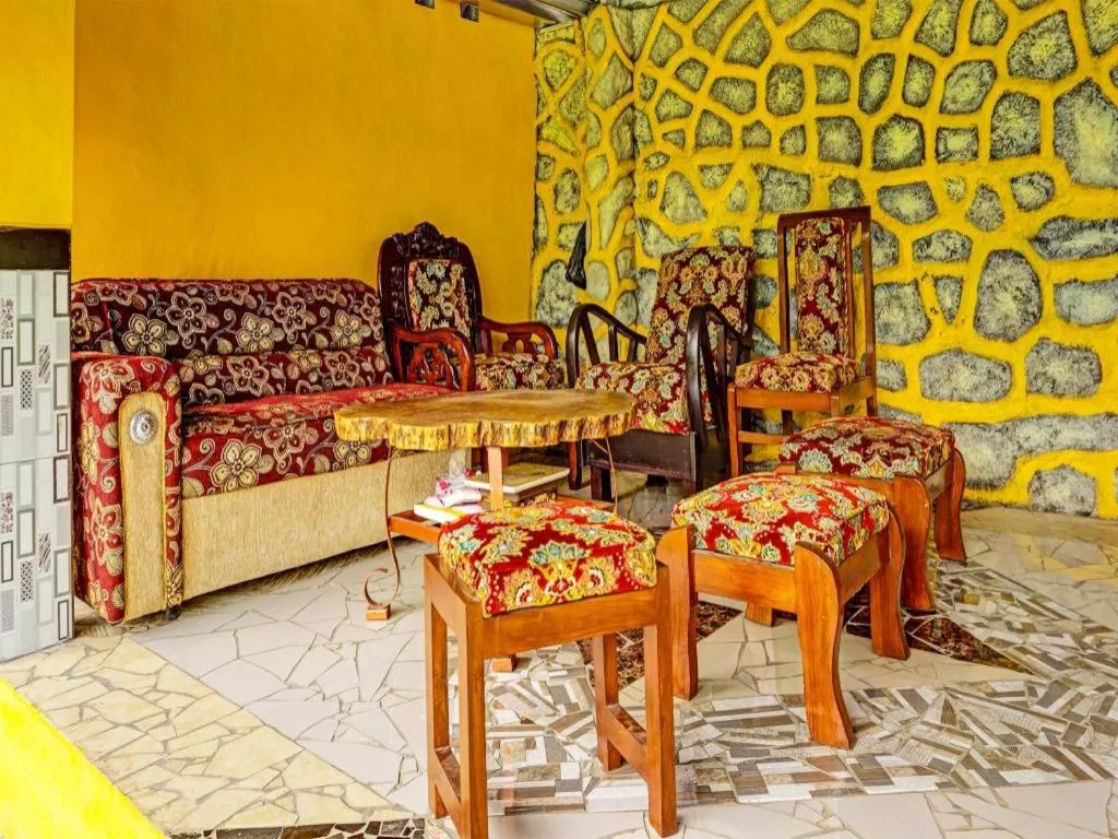 OYO 92215 Ampiran Bromo Syariah