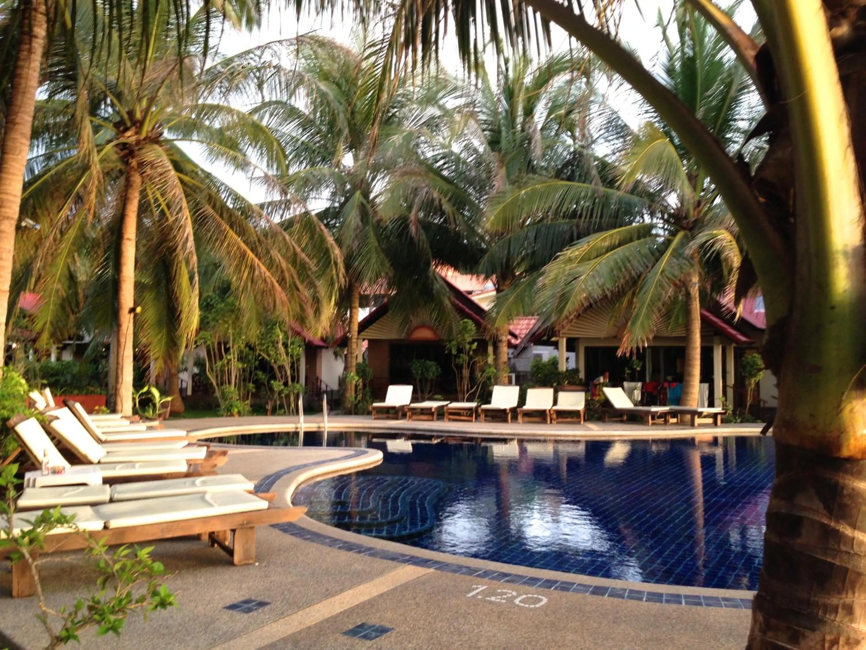 Swimming pool in Noble House Beach Resort