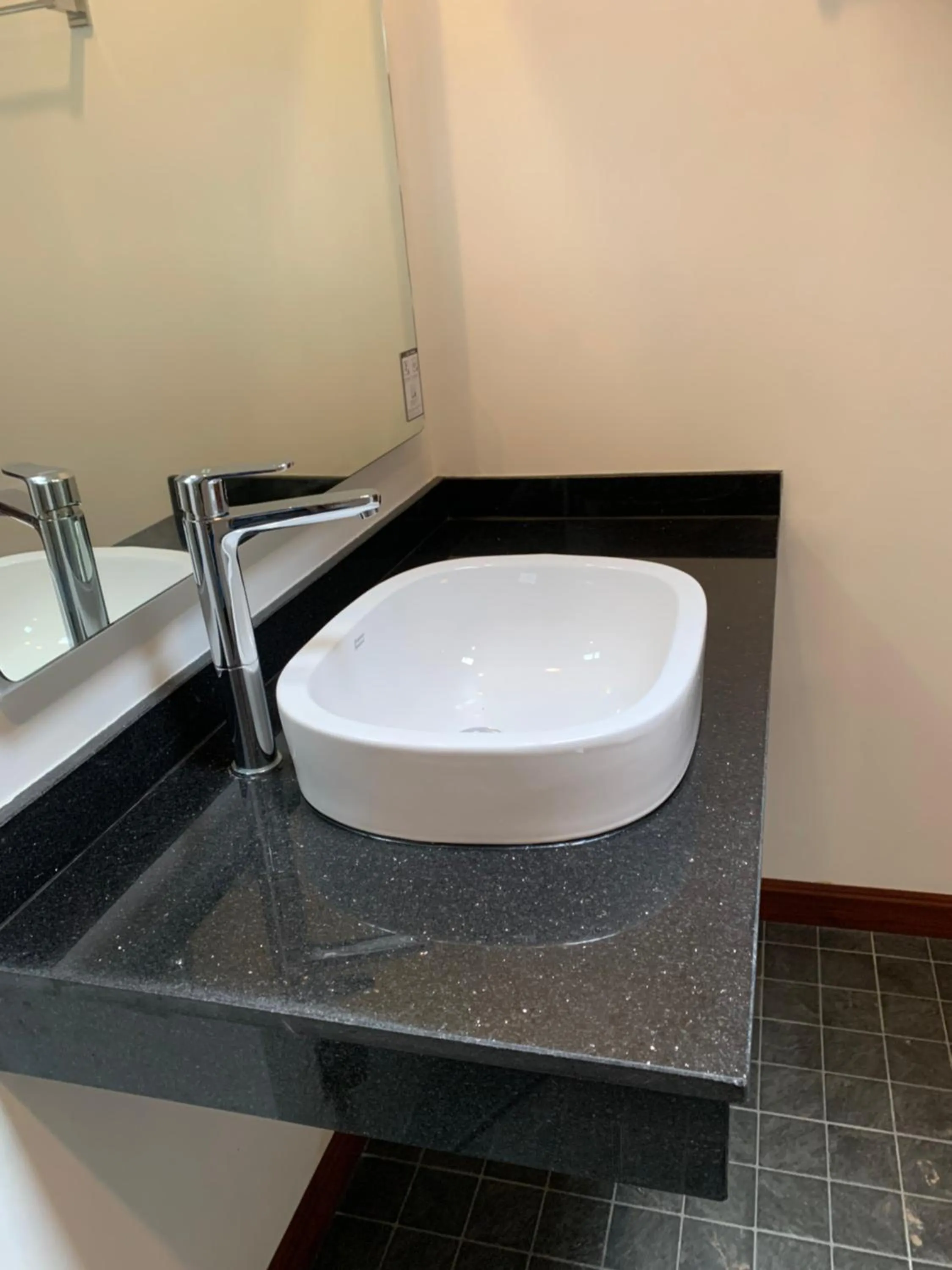 Bathroom in Noble House Beach Resort