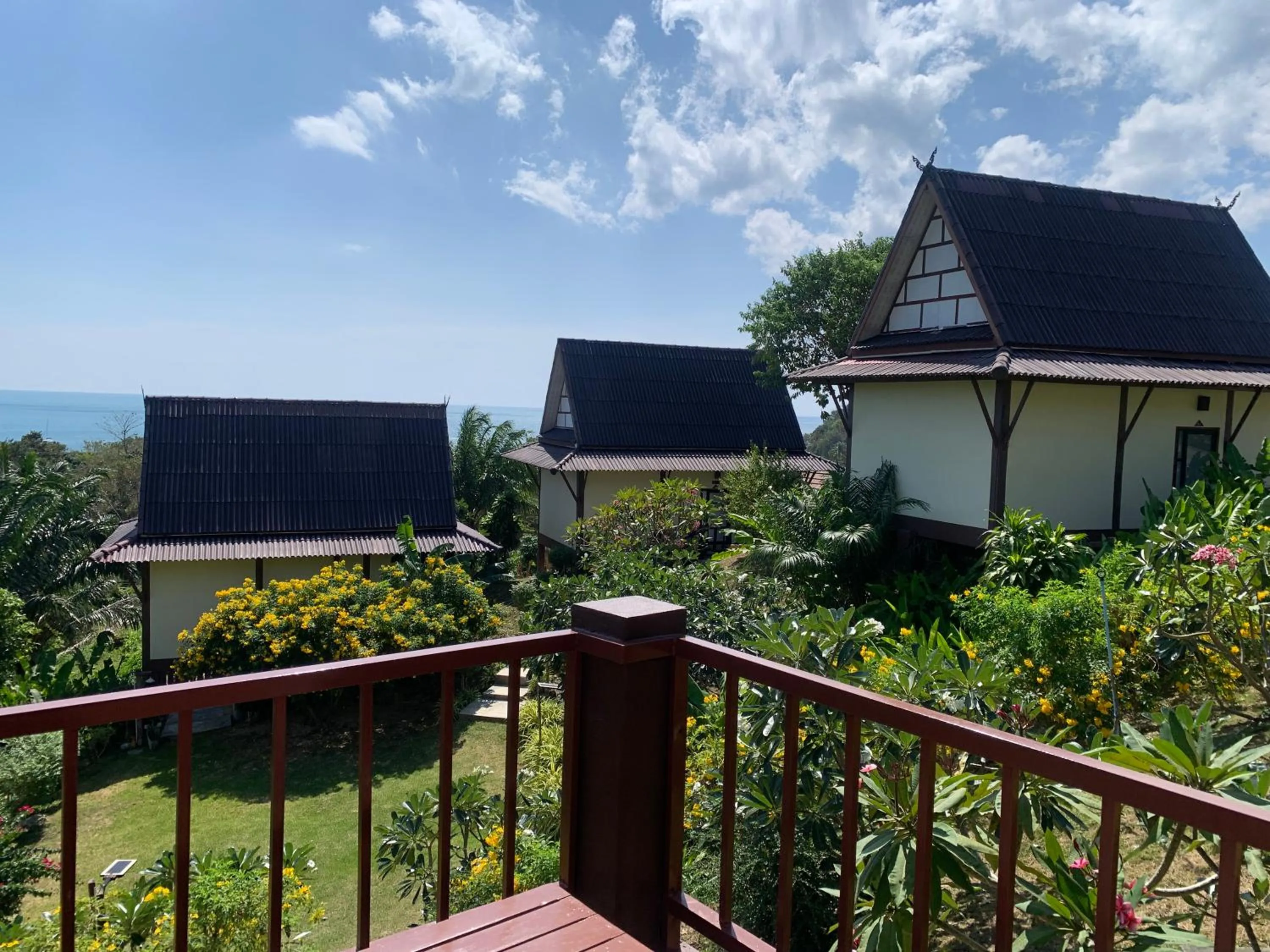 Property building in Phuchawee Lanta