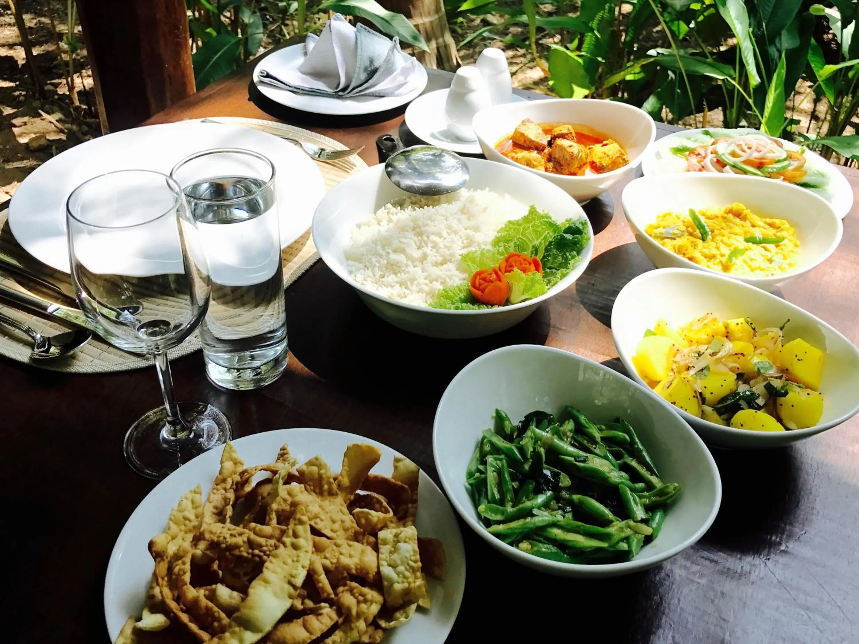 Dinner, Lunch and Dinner in Aurora