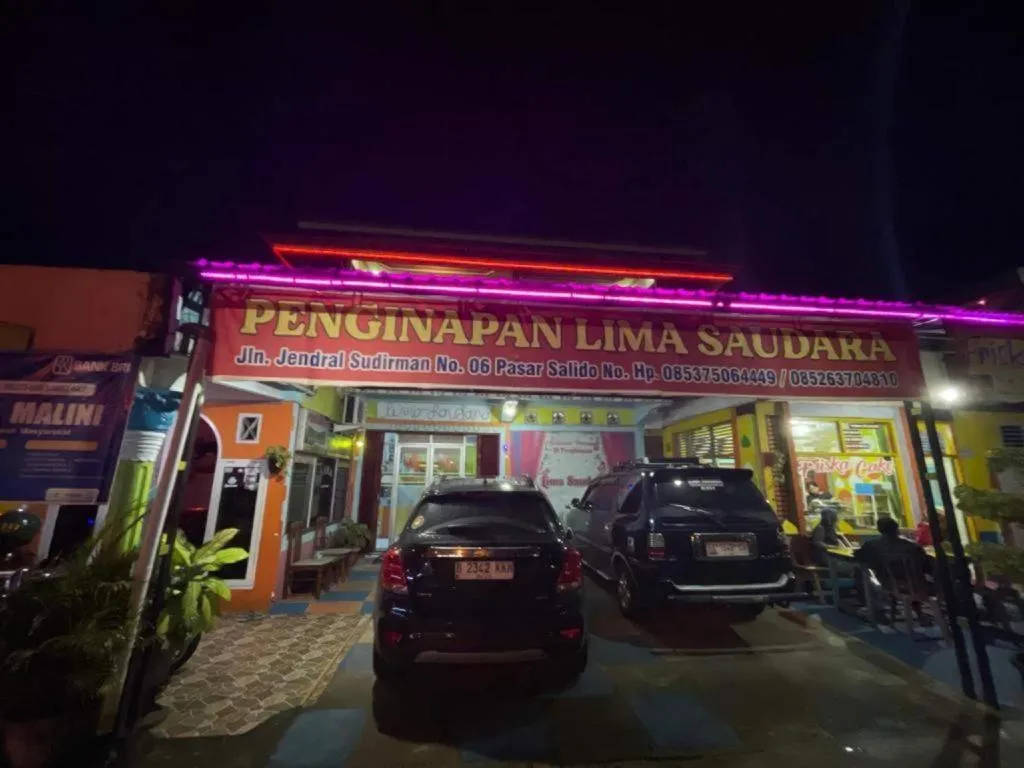 Hotel O Lima Saudara Syariah