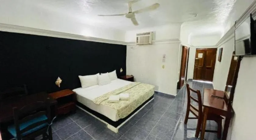 Bed in Maya del Carmen