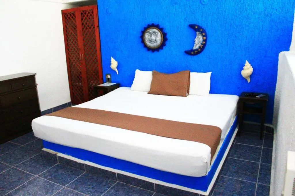 Bed in Maya del Carmen