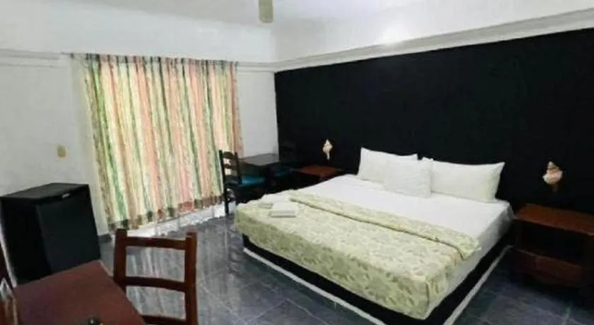 Bed in Maya del Carmen