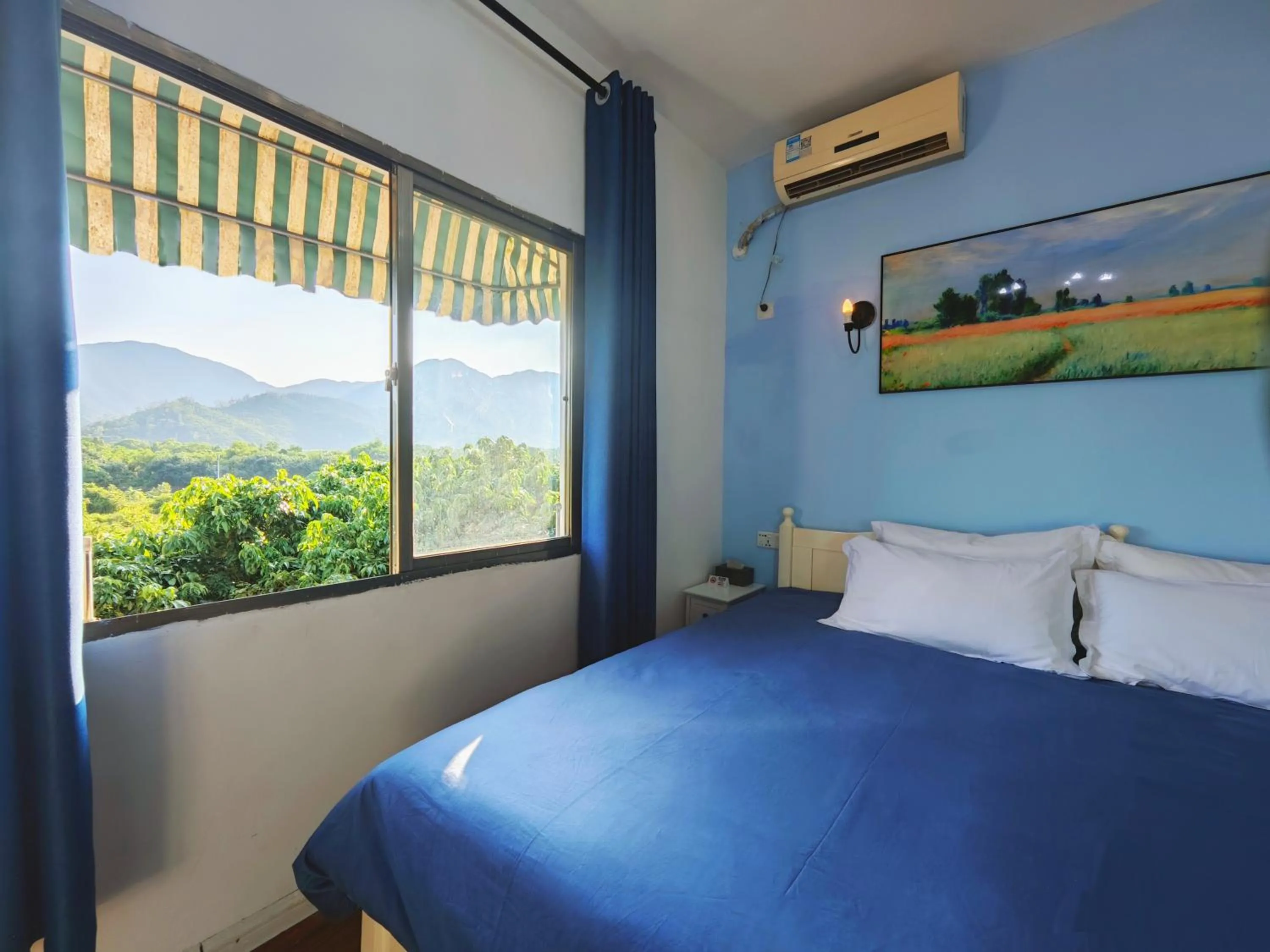 Bedroom, Bed in Cloud Tree Inn Boutique Guesthouse XiChong DaPeng ShenZhen 深圳大鹏西涌云树里民宿Yun Shu Li