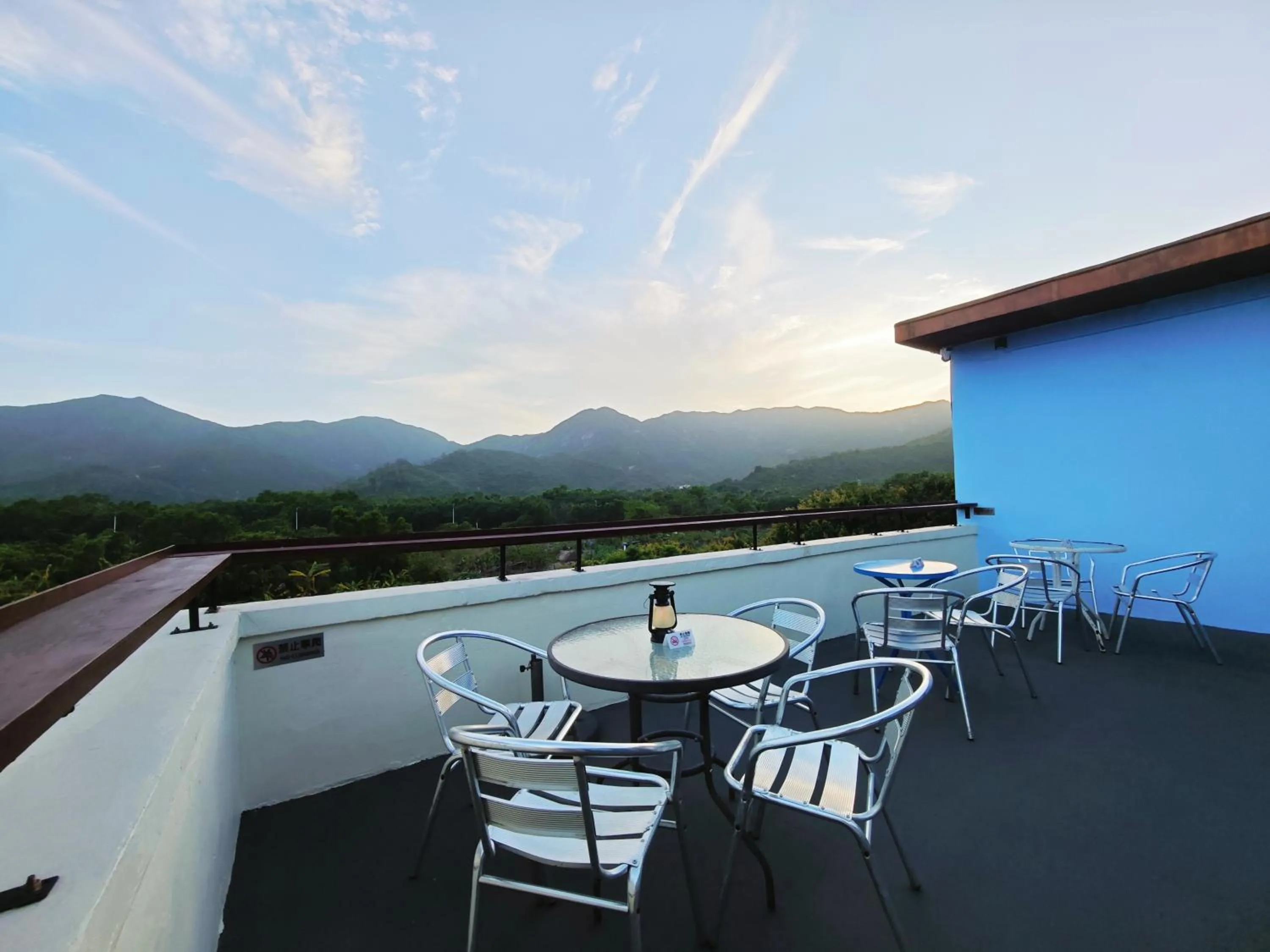 Balcony/Terrace in Cloud Tree Inn Boutique Guesthouse XiChong DaPeng ShenZhen 深圳大鹏西涌云树里民宿Yun Shu Li