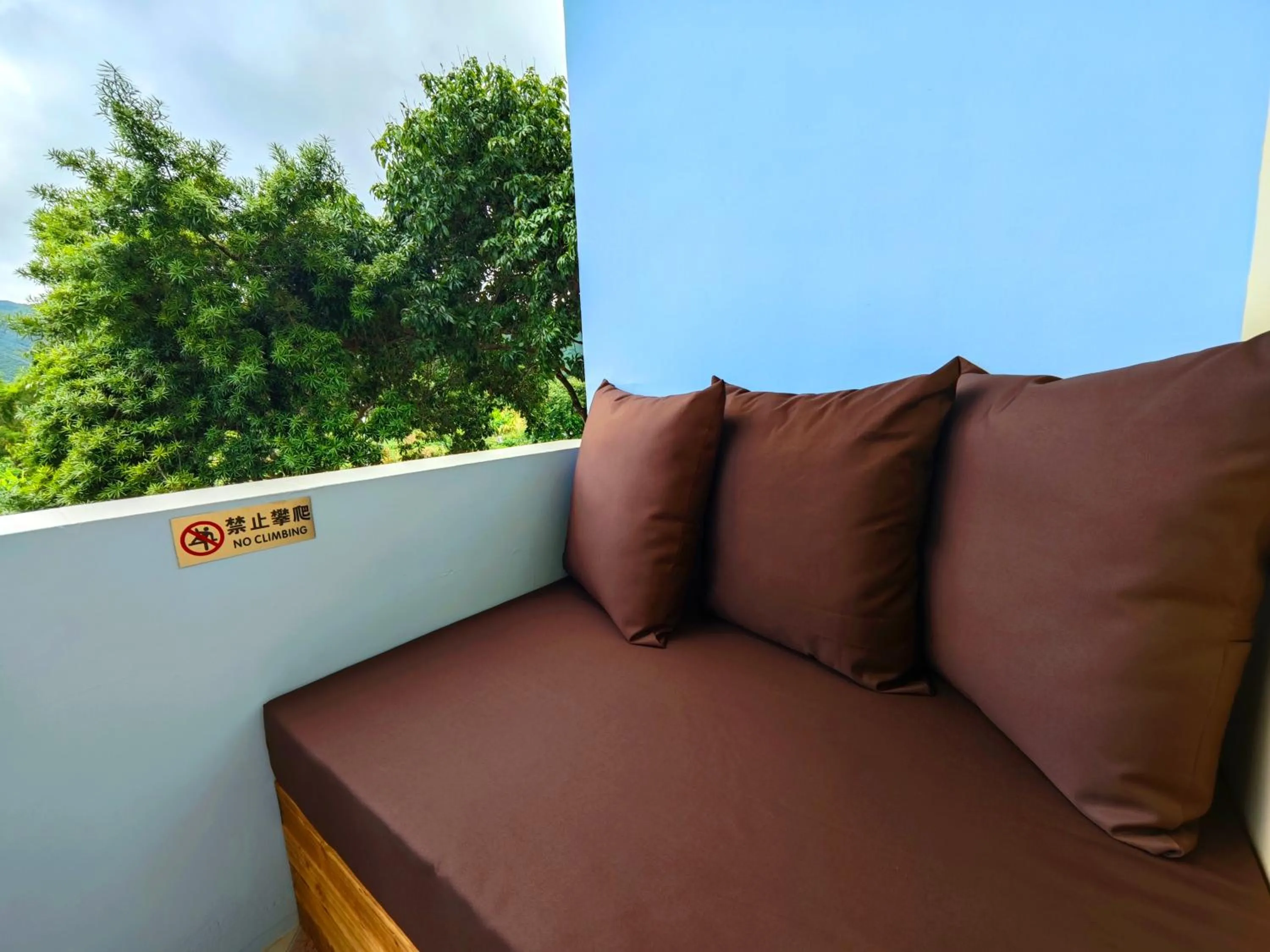 Balcony/Terrace in Cloud Tree Inn Boutique Guesthouse XiChong DaPeng ShenZhen 深圳大鹏西涌云树里民宿Yun Shu Li