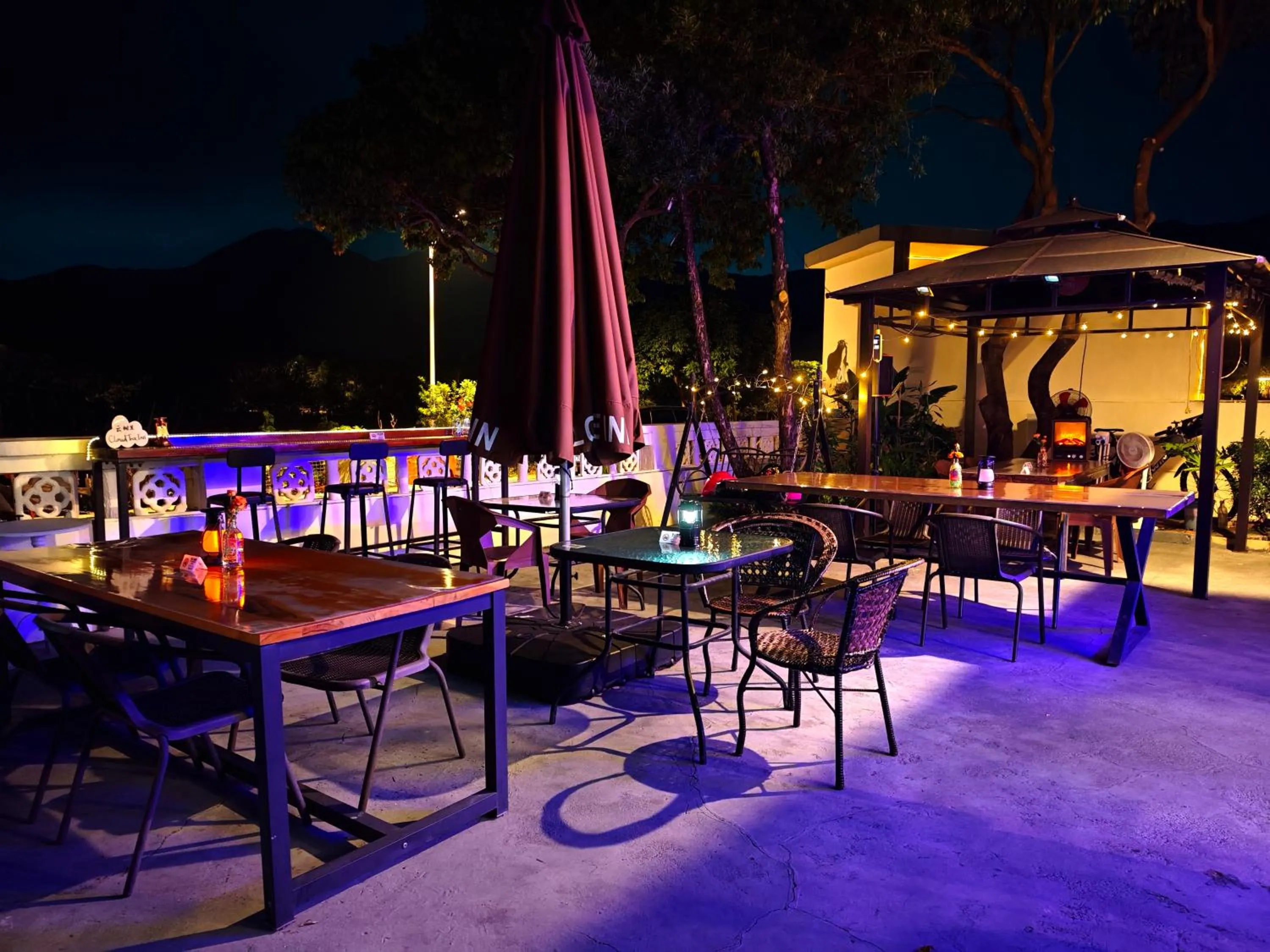 Restaurant/places to eat in Cloud Tree Inn Boutique Guesthouse XiChong DaPeng ShenZhen 深圳大鹏西涌云树里民宿Yun Shu Li