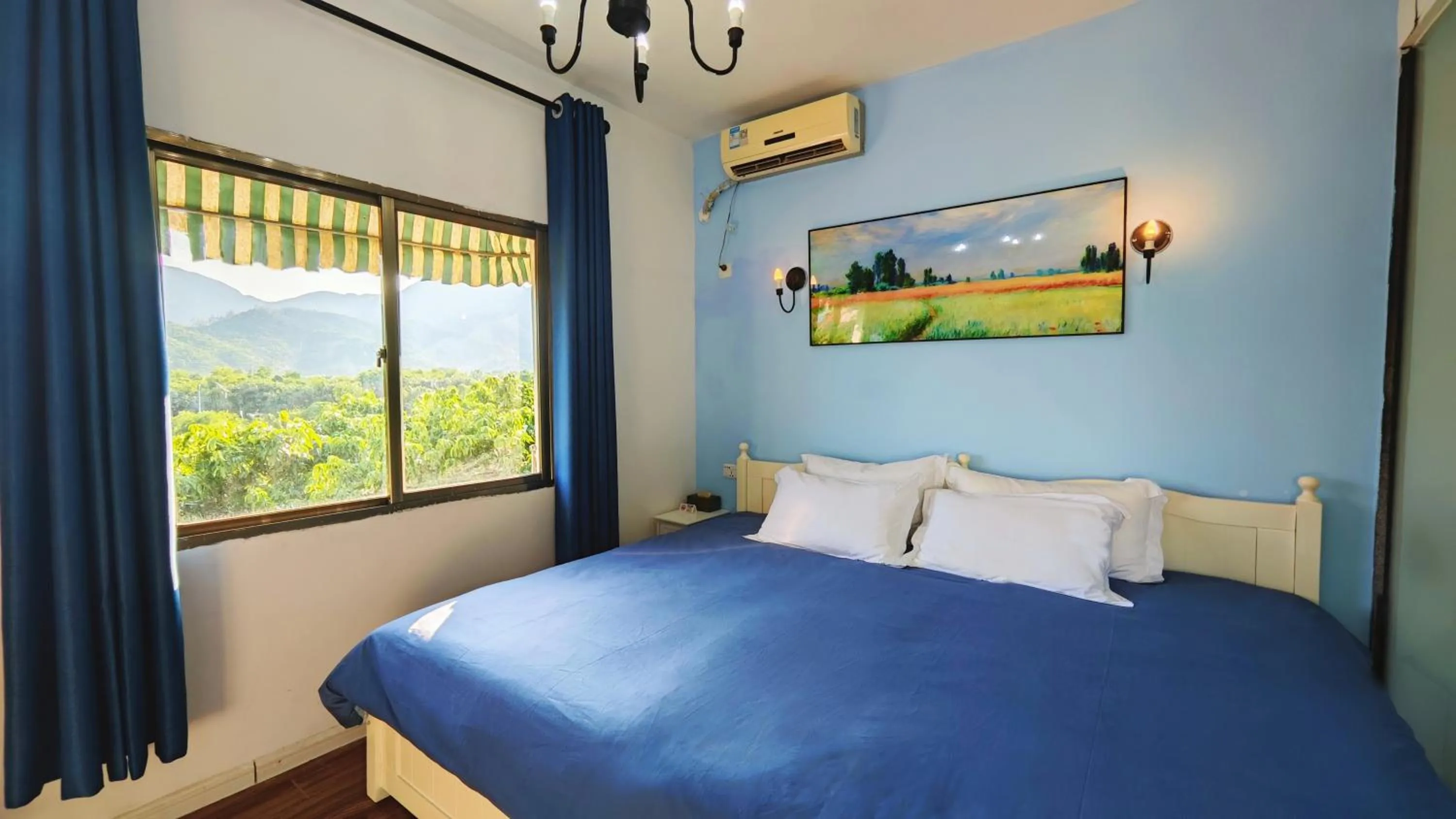 Bedroom, Bed in Cloud Tree Inn Boutique Guesthouse XiChong DaPeng ShenZhen 深圳大鹏西涌云树里民宿Yun Shu Li