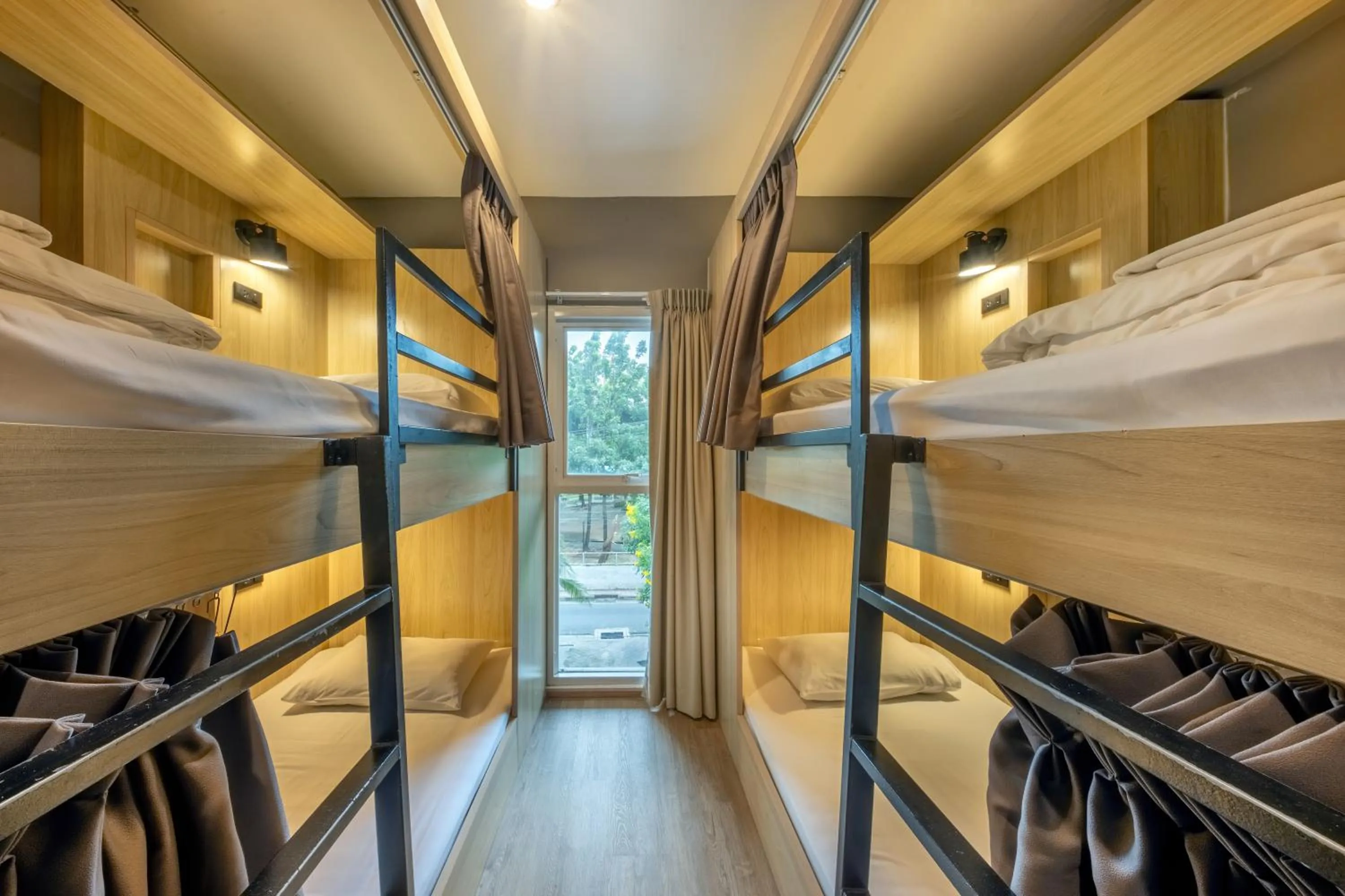 bunk bed, Bed in Ralph Poshtel Pratunam