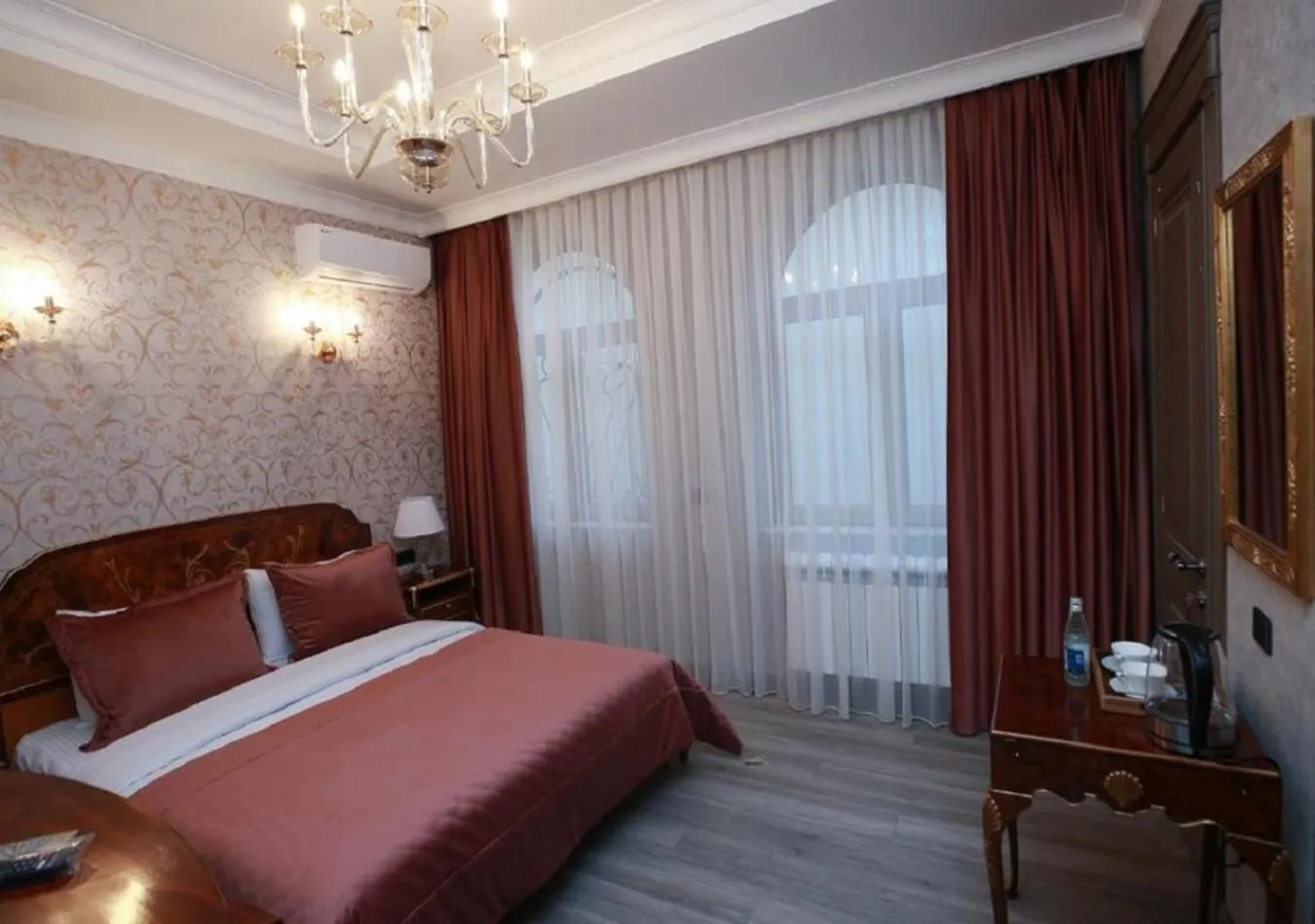 Bed in West Inn Hotel & Restaurant