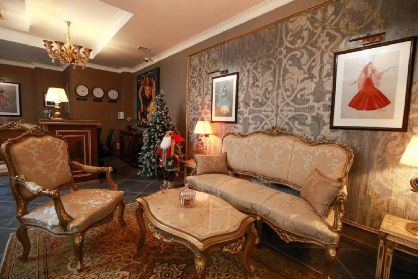 Lobby or reception in West Inn Hotel & Restaurant