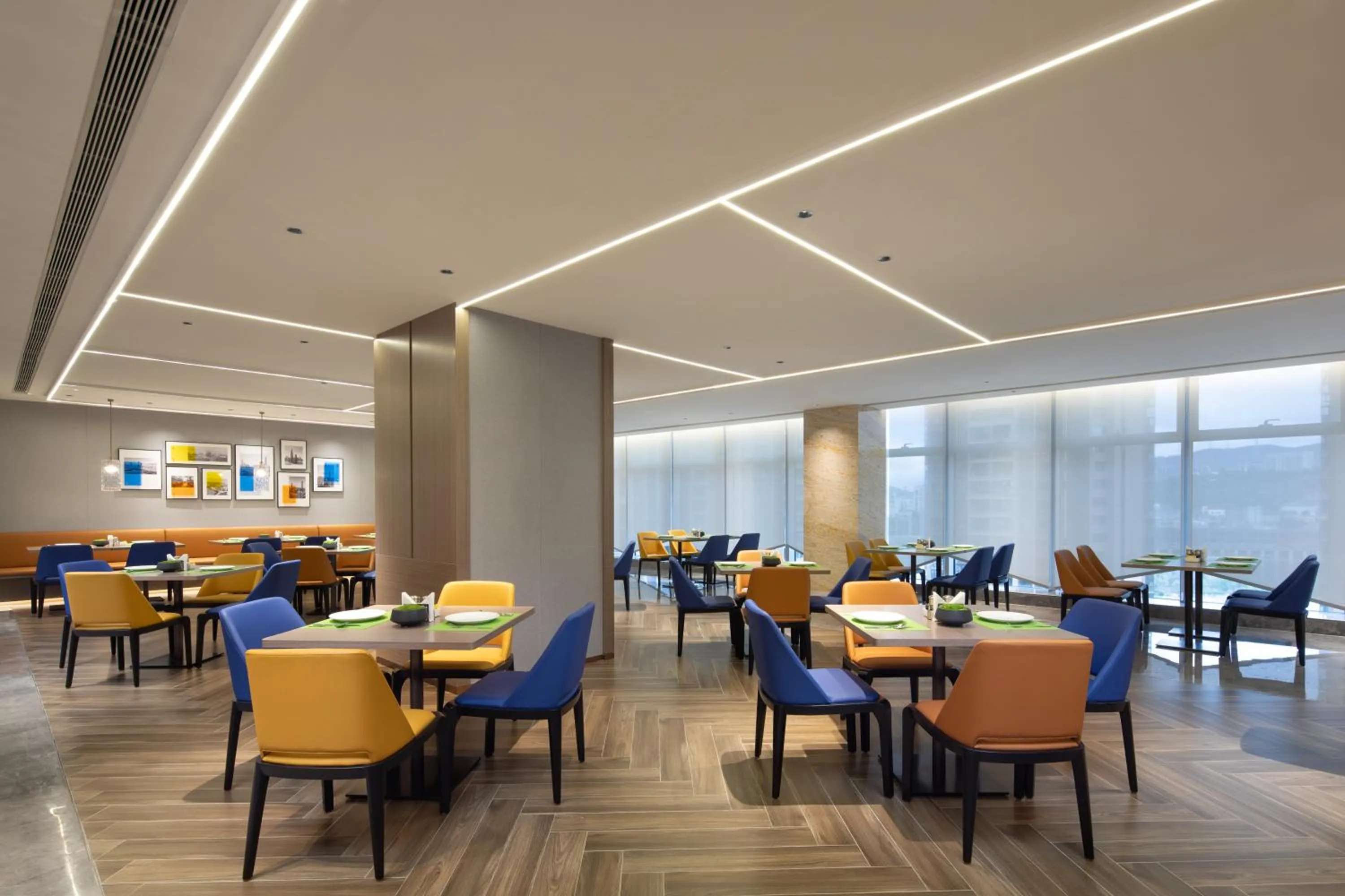 Restaurant/places to eat in Hampton by Hilton Shenzhen Longgang Yonghu