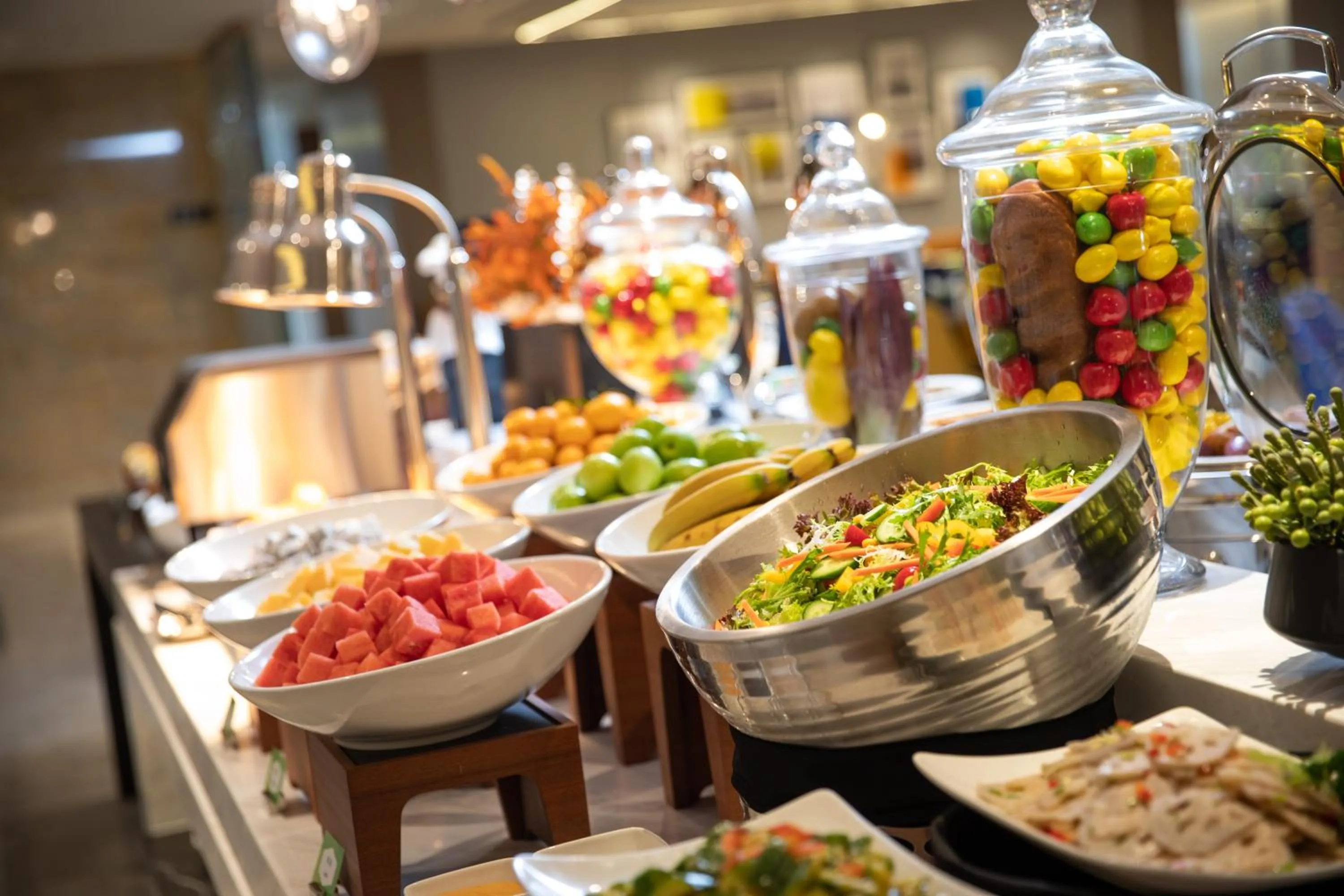 Buffet breakfast in Hampton by Hilton Shenzhen Longgang Yonghu
