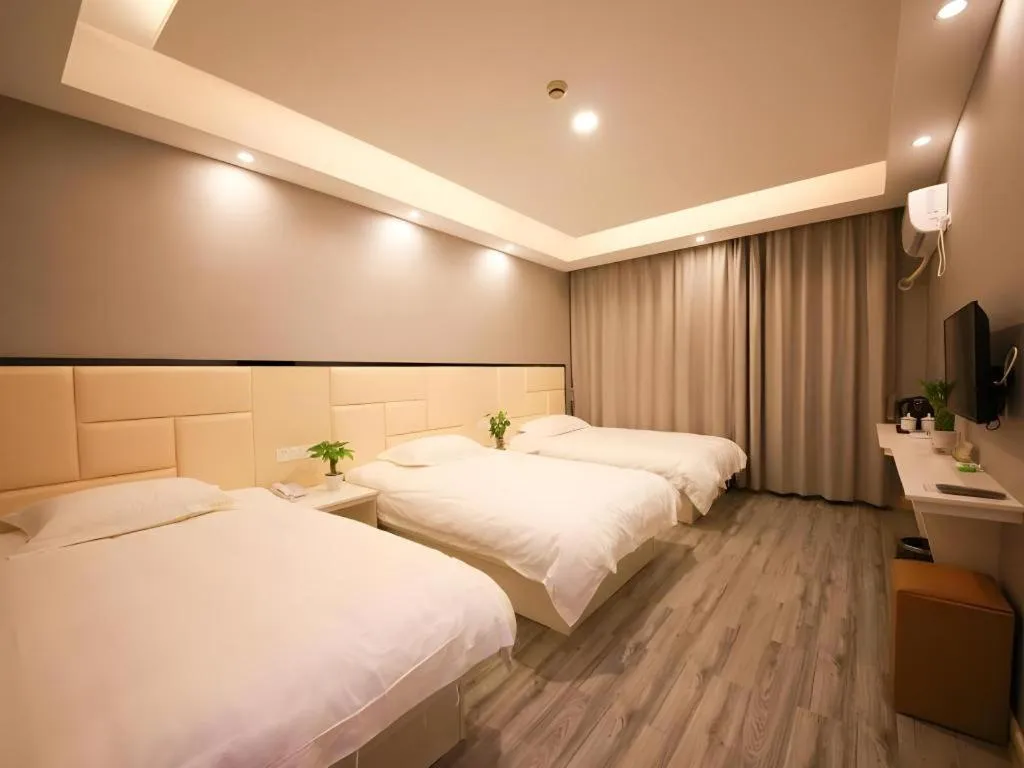 Bed in Shell Jiaxing Nanhu District Dongsheng Dong Road Moon River Street Hotel