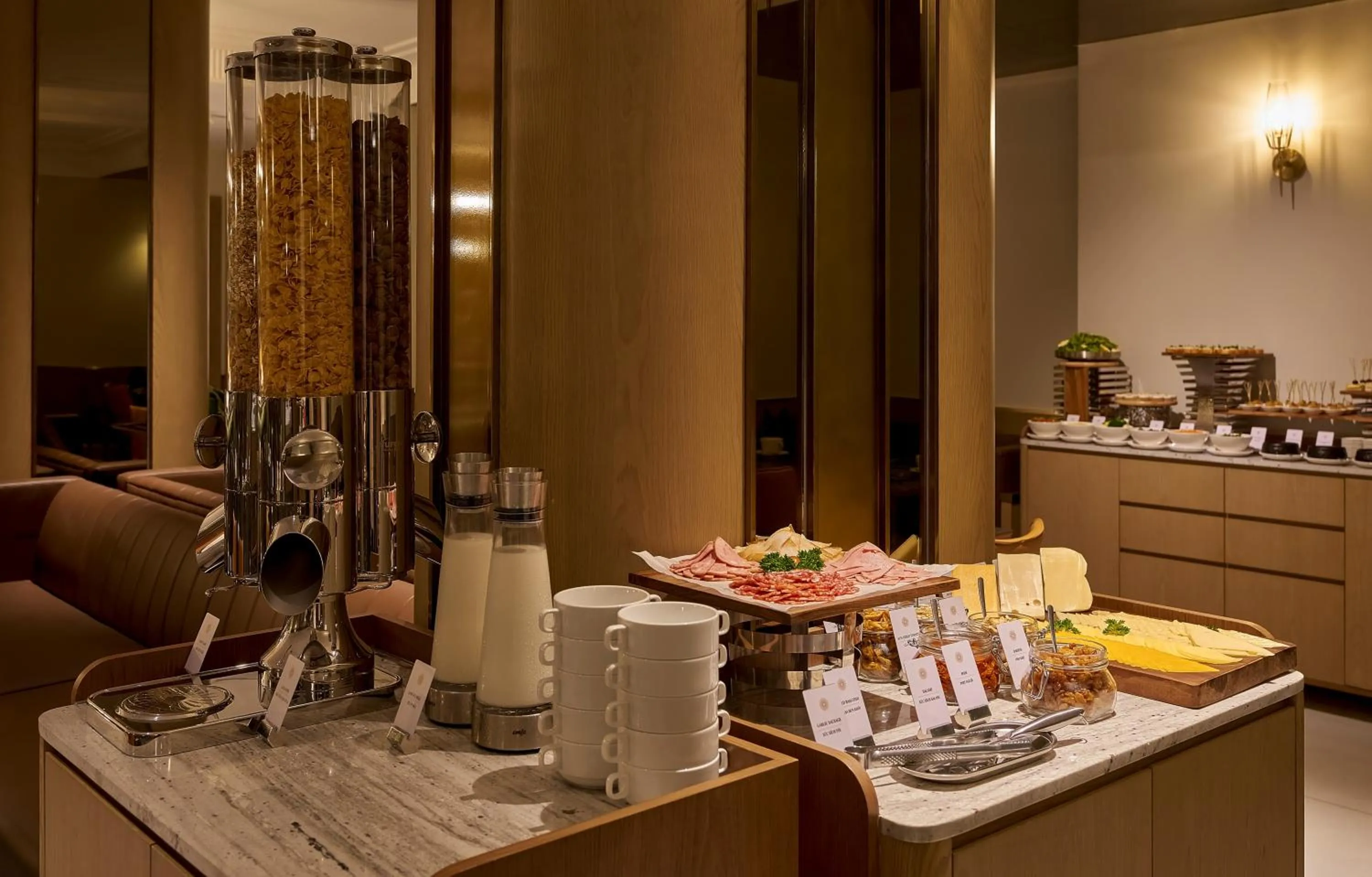 Food and drinks in La Siesta Premium Saigon Central