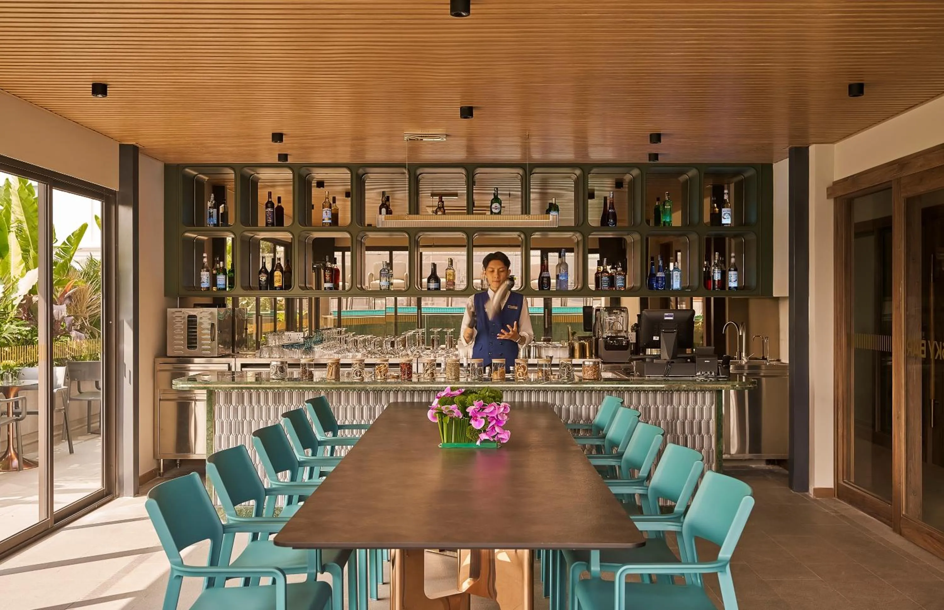 Restaurant/places to eat in La Siesta Premium Saigon Central