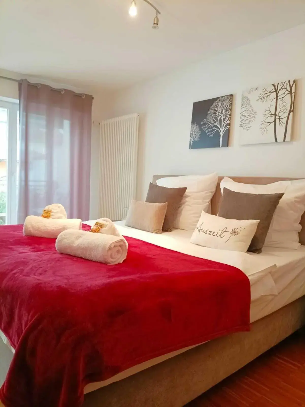 Deluxe Triple Room - single occupancy in Gasthaus zum Halbmond Deluxe Triple Room - single occupancy in Gasthaus zum Halbmond