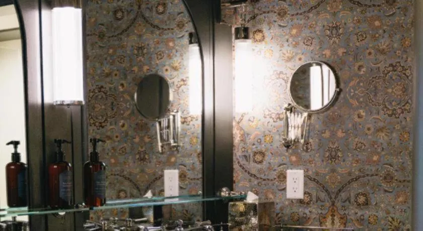 Hotel Jerome, An Auberge Resort