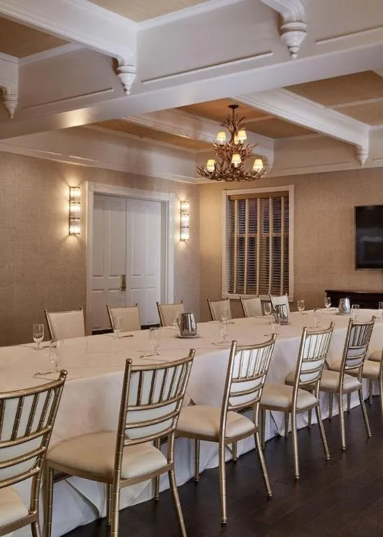 Hotel Jerome, An Auberge Resort