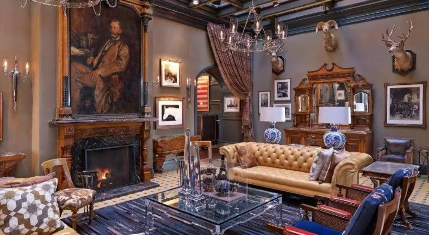 Hotel Jerome, An Auberge Resort