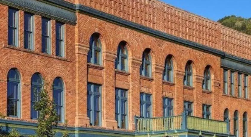 Hotel Jerome, An Auberge Resort