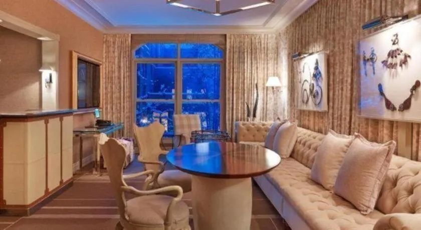 Hotel Jerome, An Auberge Resort