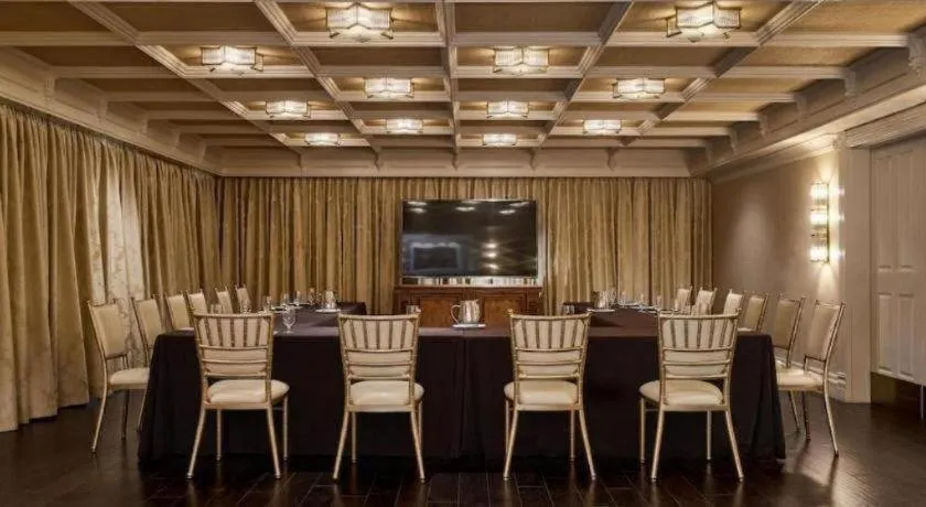 Hotel Jerome, An Auberge Resort