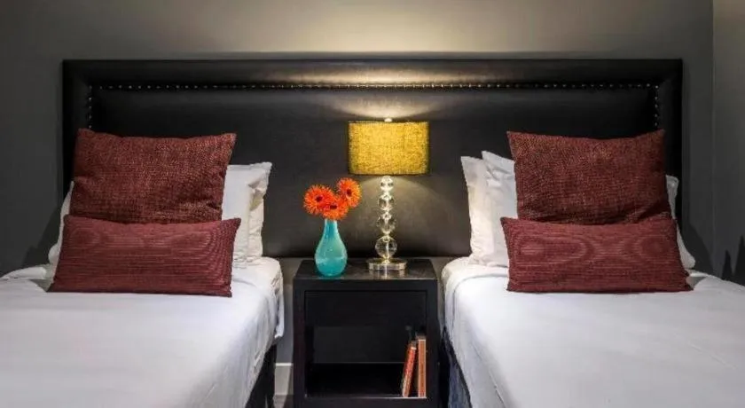 Bed in Oaks Queenstown Club Suites