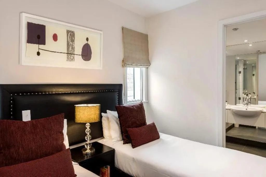 Bed in Oaks Queenstown Club Suites