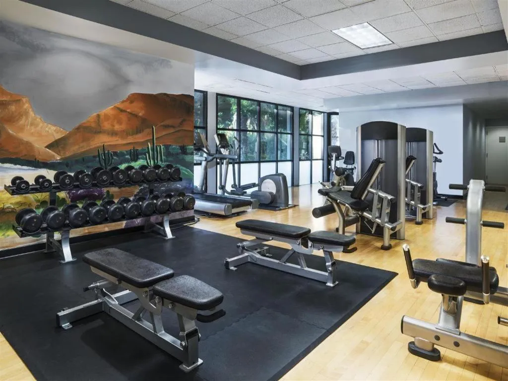 Sheraton Crescent Hotel