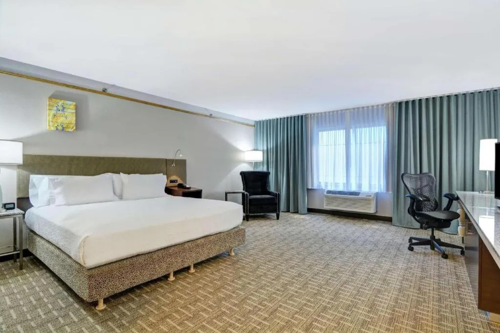 Bed in Hilton Garden Inn Oshkosh